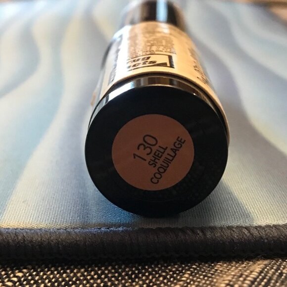 Revlon PhotoReady Insta-Fix Makeup Stick 130 Shell Full Coverage Exp Feb 2023 - Picture 4 of 5